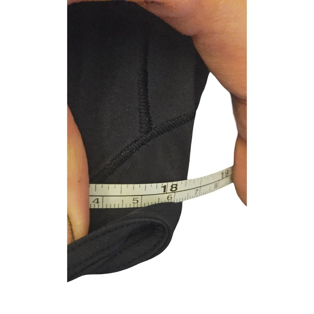 Alo Yoga High-Waist Moto Leggings Black Quilted Panels Size Large